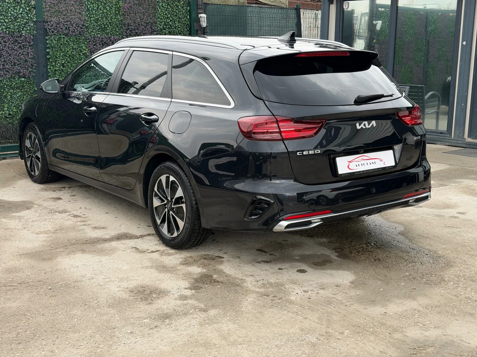 Kia Ceed GT-LINE/CAM/LED/NAVI/KEYLESS/СОБСТВЕН ЛИЗИНГ, снимка 6 - Автомобили и джипове - 54166395