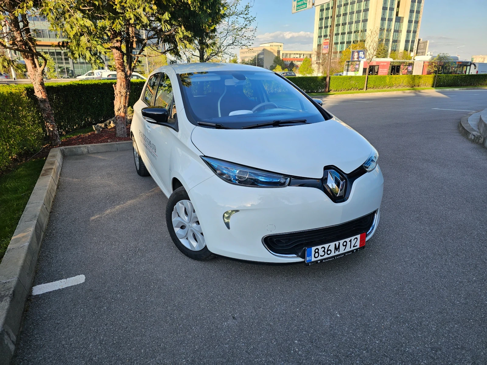 Renault Zoe ������ ���� ���� ������� �������� ������. | Mobile.bg � ����������� 2