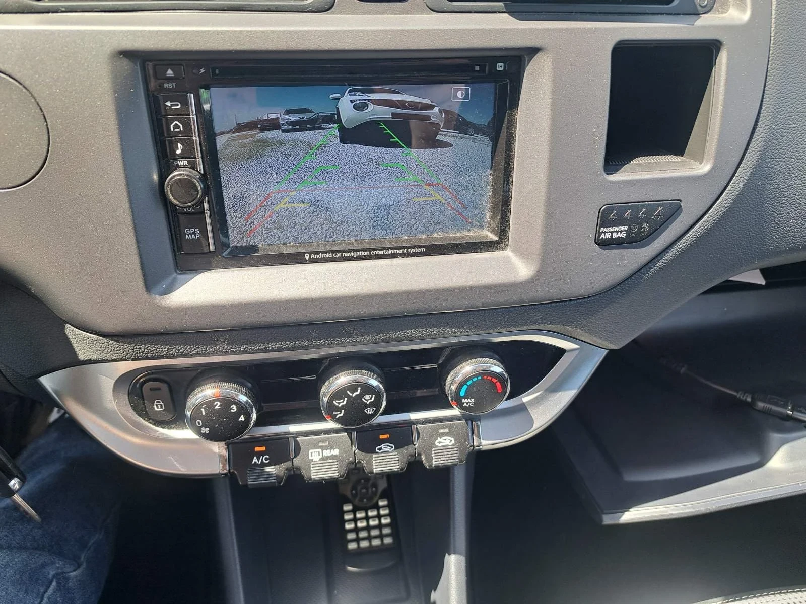 Kia Rio 1, 4 ШВЕЙЦАРИЯ , снимка 14 - Автомобили и джипове - 54340574