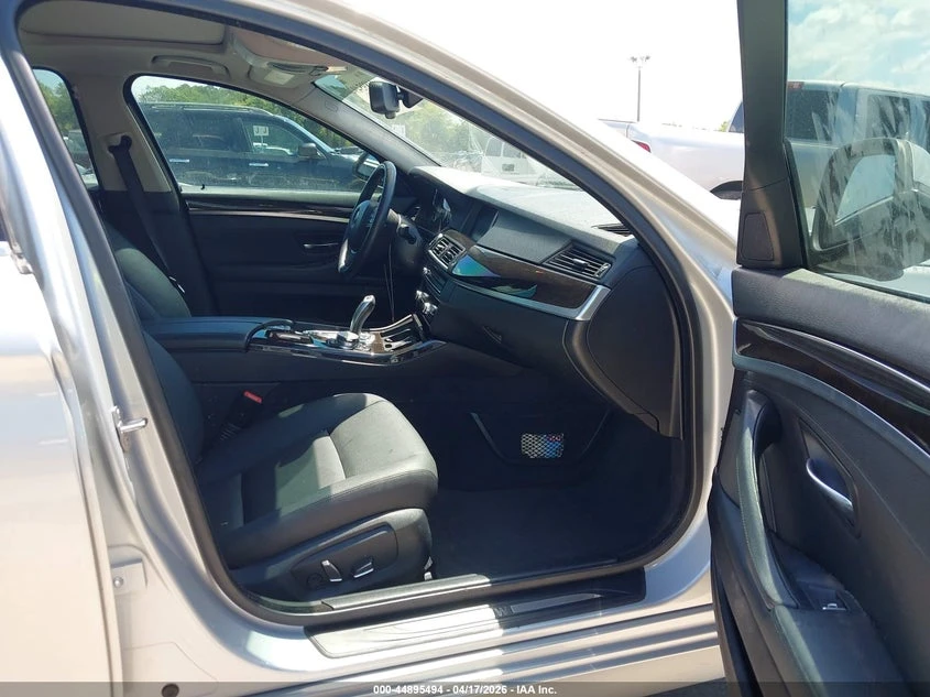 BMW 528 2.0l I, снимка 5 - Автомобили и джипове - 54389618