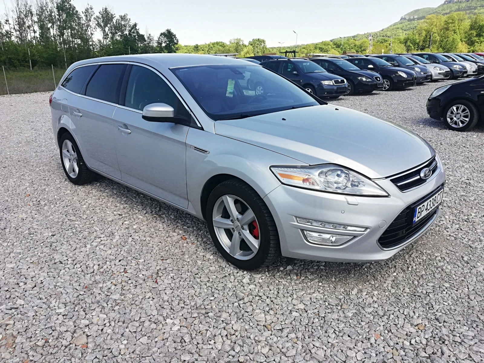 Ford Mondeo 2.0d klima 163ks, снимка 8 - Автомобили и джипове - 54414785
