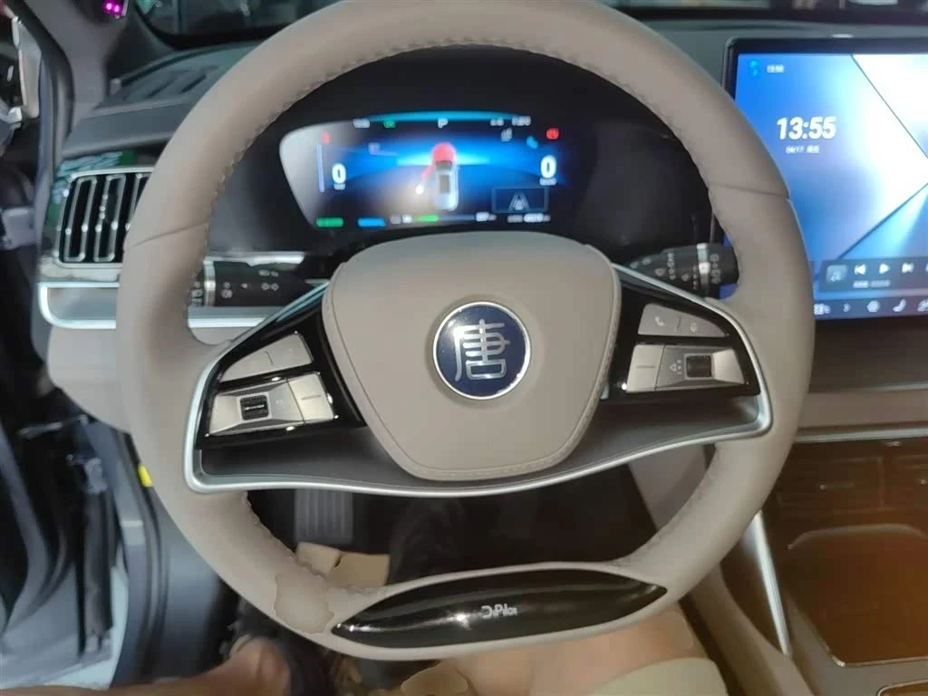 BYD Tang Premium Model 600 km autogeorge.com, снимка 4 - Автомобили и джипове - 54553759