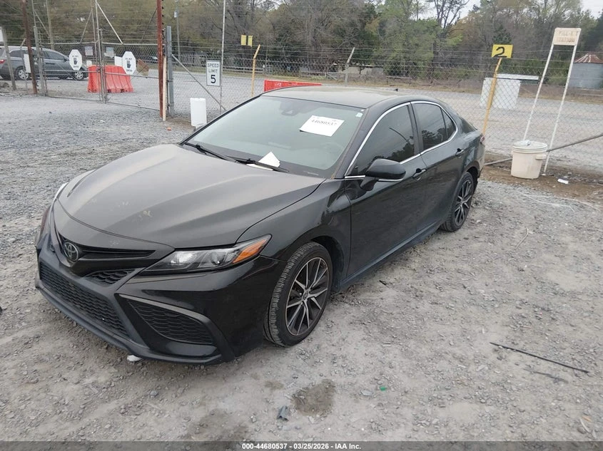 Toyota Camry 2.5l Se, снимка 2 - Автомобили и джипове - 54568784