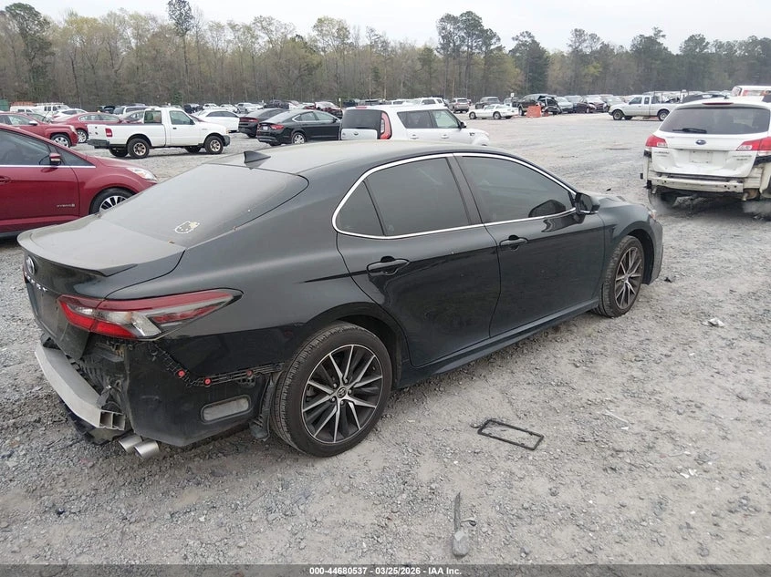 Toyota Camry 2.5l Se, снимка 4 - Автомобили и джипове - 54568784