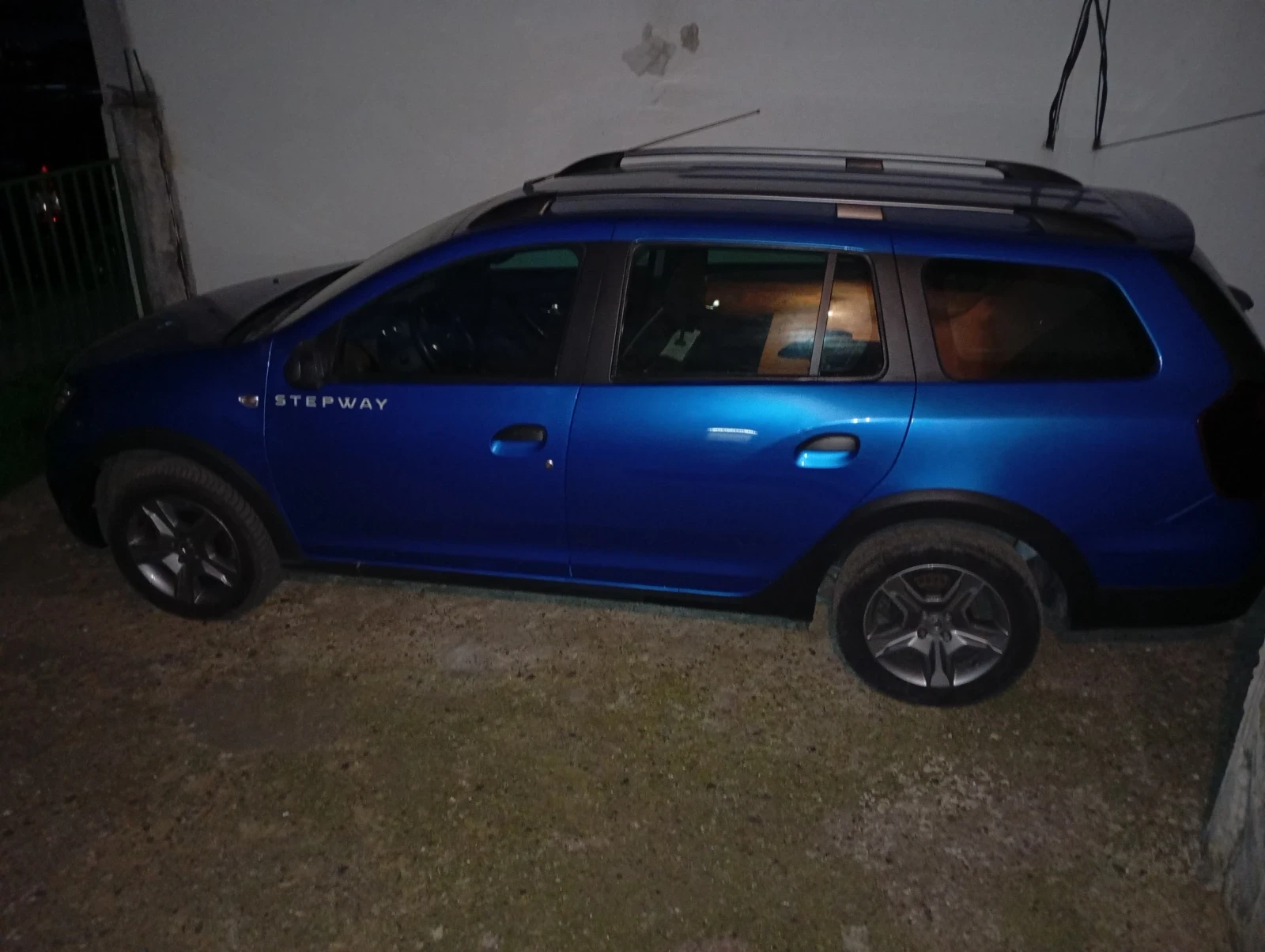 Dacia Logan TURBO Benzin 16v STEPWAY , снимка 2 - Автомобили и джипове - 54714783