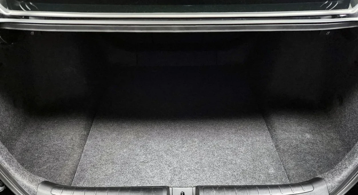 Honda Accord 1.5Т Бензин, снимка 13 - Автомобили и джипове - 55097318