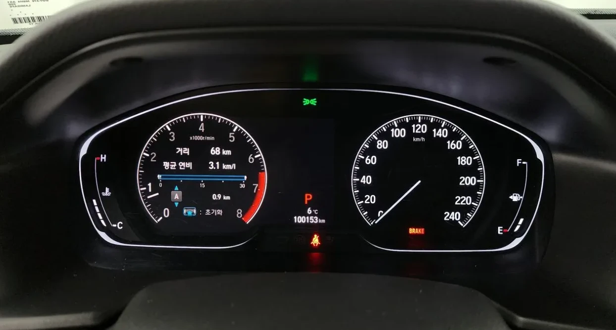 Honda Accord 1.5Т Бензин, снимка 5 - Автомобили и джипове - 55097318