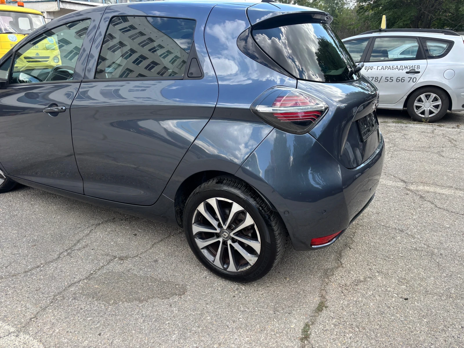 Renault Zoe CCS, снимка 3 - Автомобили и джипове - 55671589