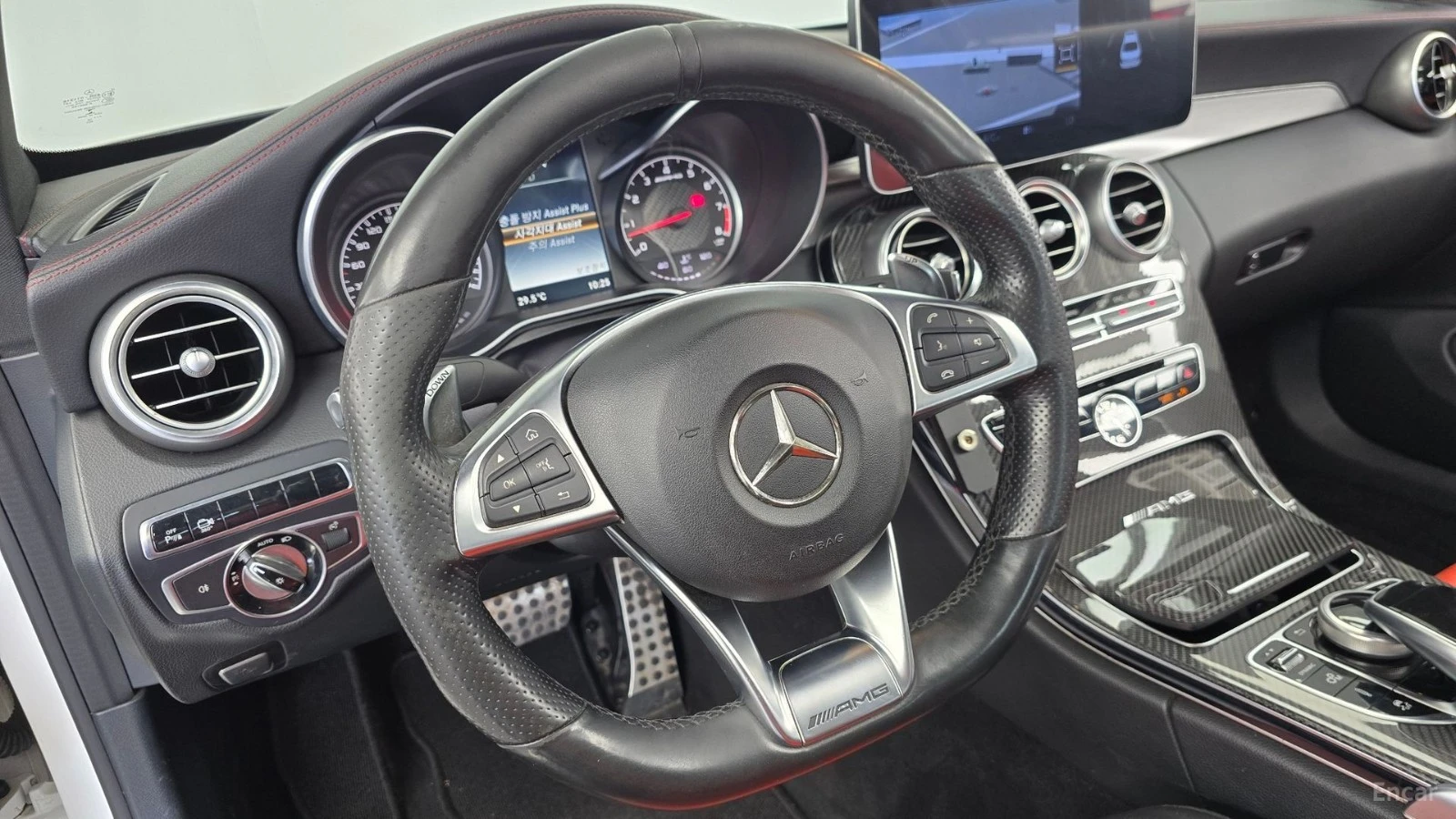 Mercedes-Benz C 63 AMG КОЖА* ПОДГРЕВ* BURMASTER* PANO* 360, снимка 12 - Автомобили и джипове - 55675315