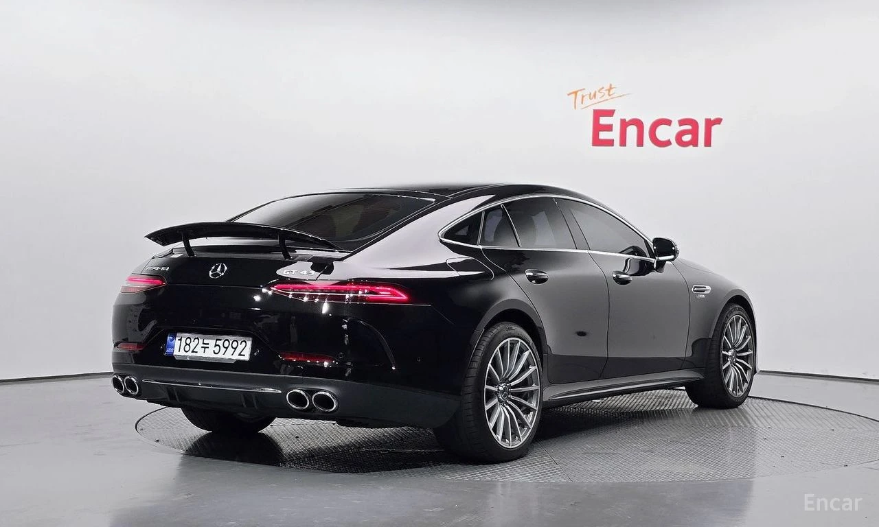 Mercedes-Benz AMG GT 43* 4MATIC+ * BURMESTER* ПОДГРЕВ* ОБДУХВАНЕ* 360КА, снимка 2 - Автомобили и джипове - 55696425