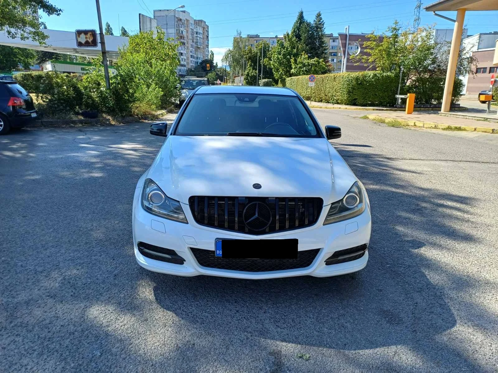 Mercedes-Benz C 220 CDI Classic BlueEfficiency, снимка 2 - Автомобили и джипове - 56072596