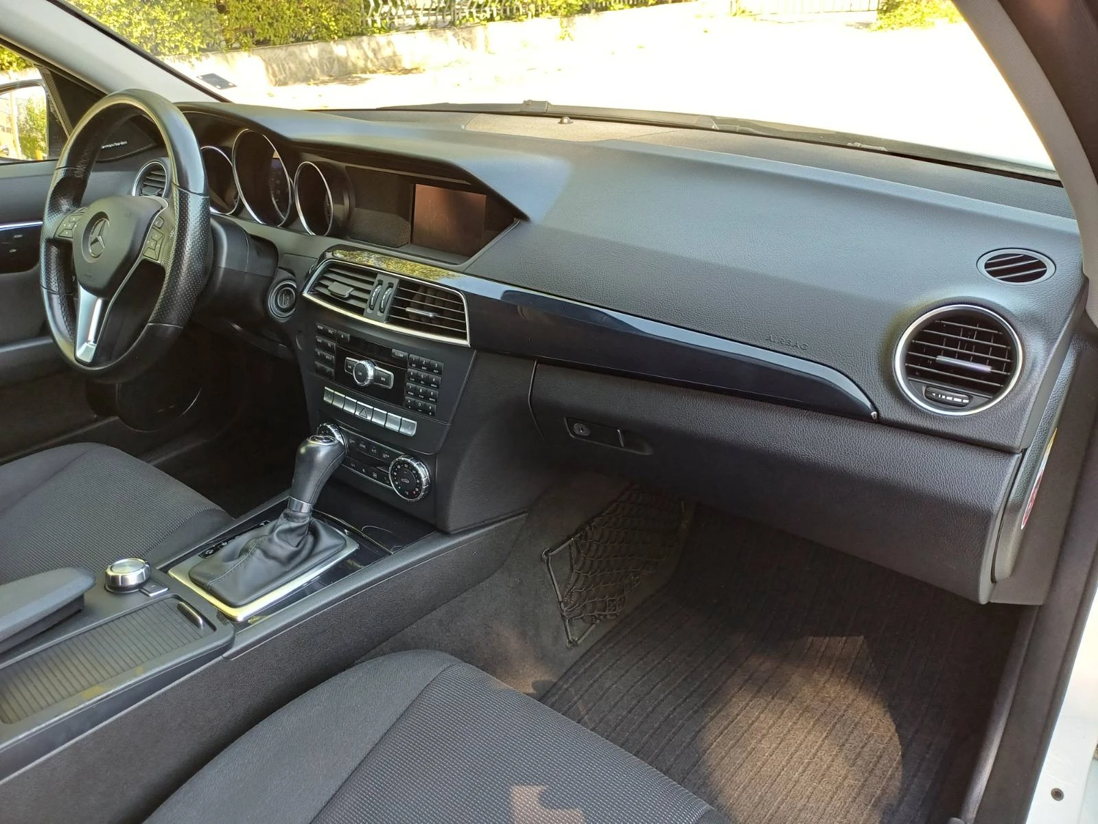 Mercedes-Benz C 220 CDI Classic BlueEfficiency, снимка 13 - Автомобили и джипове - 56072596