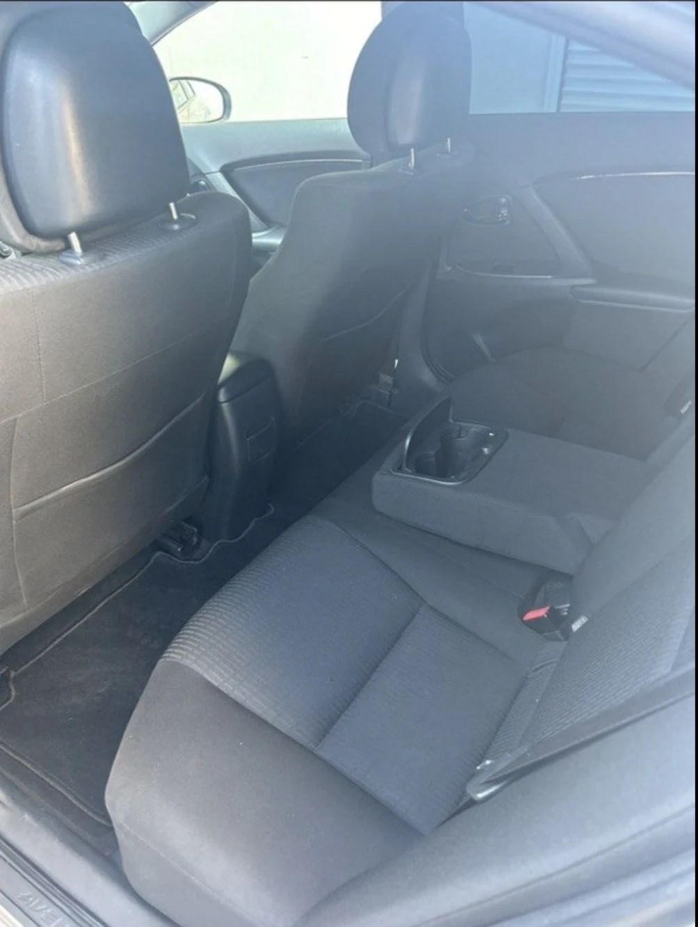 Toyota Avensis, снимка 5 - Автомобили и джипове - 56163453