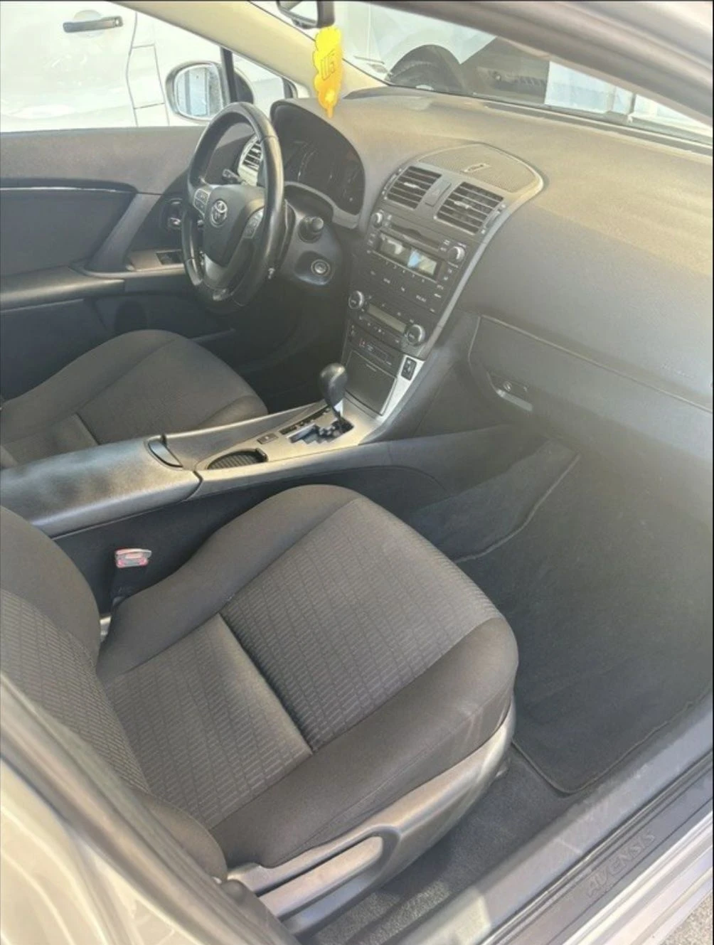 Toyota Avensis, снимка 9 - Автомобили и джипове - 56163453