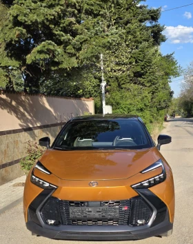 Toyota C-HR GR, снимка 2