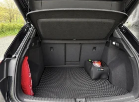 Audi Q4 50 e-tron quattro, снимка 7