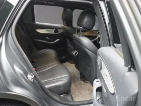 Mercedes-Benz GLC 300 E4MATIC, снимка 12