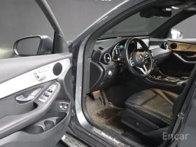 Mercedes-Benz GLC 300 E4MATIC, снимка 10