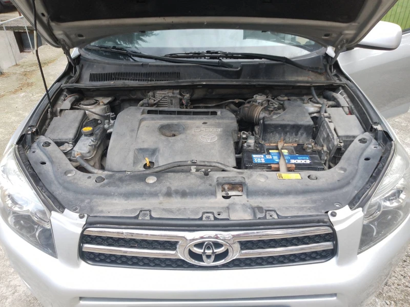 Toyota Rav4 2.2 D-CAT 177 к.с, снимка 11 - Автомобили и джипове - 47653612