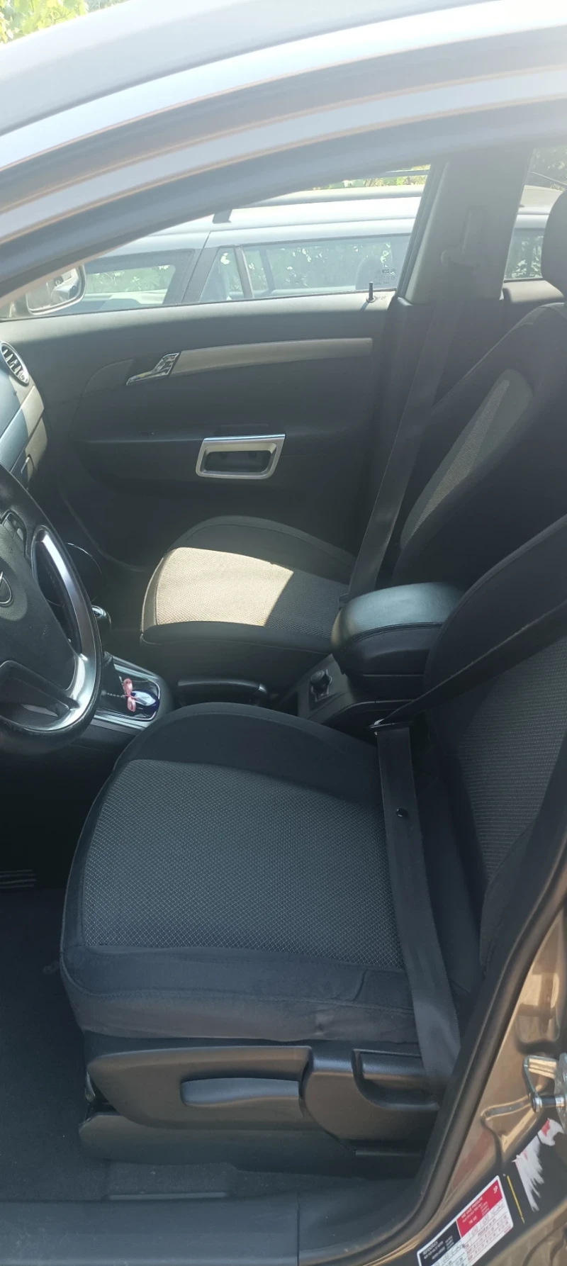 Opel Antara Джип, снимка 9 - Автомобили и джипове - 52945210