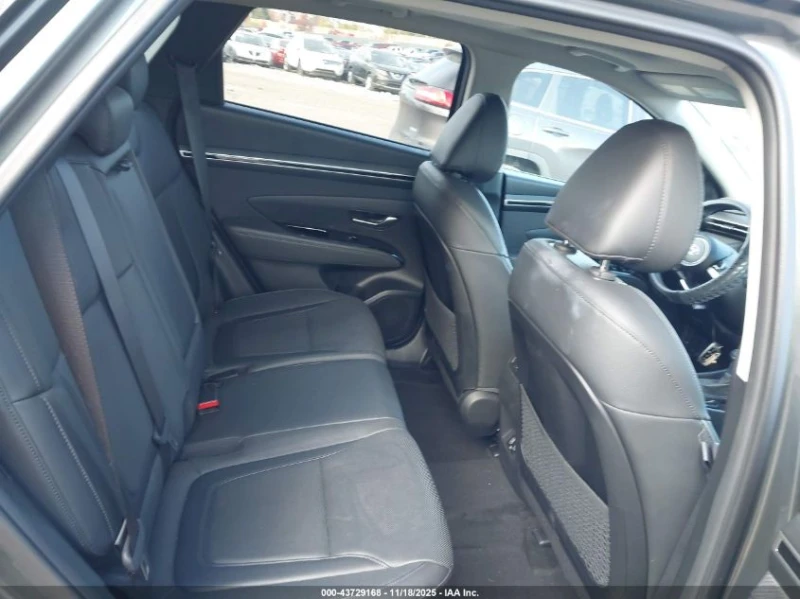 Hyundai Tucson 2.5l Sel, снимка 8 - Автомобили и джипове - 53215618