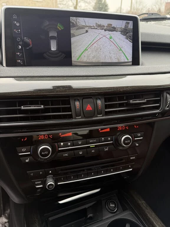 BMW X5 xDrive35d * AвтоКредит* (ЦЕНА ДО БГ), снимка 12 - Автомобили и джипове - 53460130