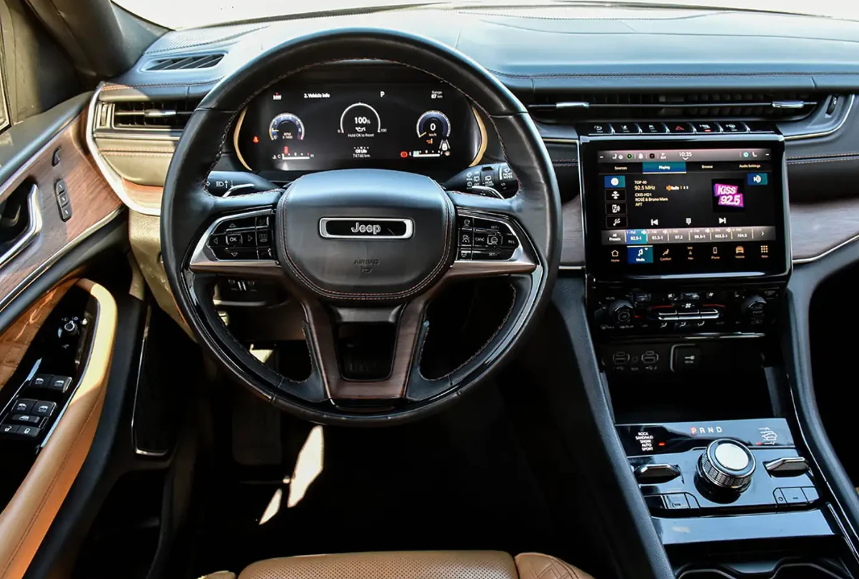 Jeep Grand cherokee 2023 Jeep Grand Cherokee Summit - изображение 7