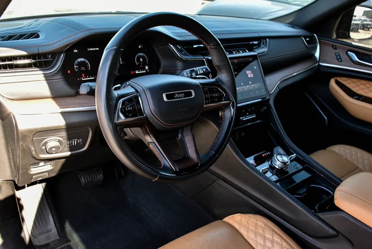 Jeep Grand cherokee 2023 Jeep Grand Cherokee Summit - изображение 5