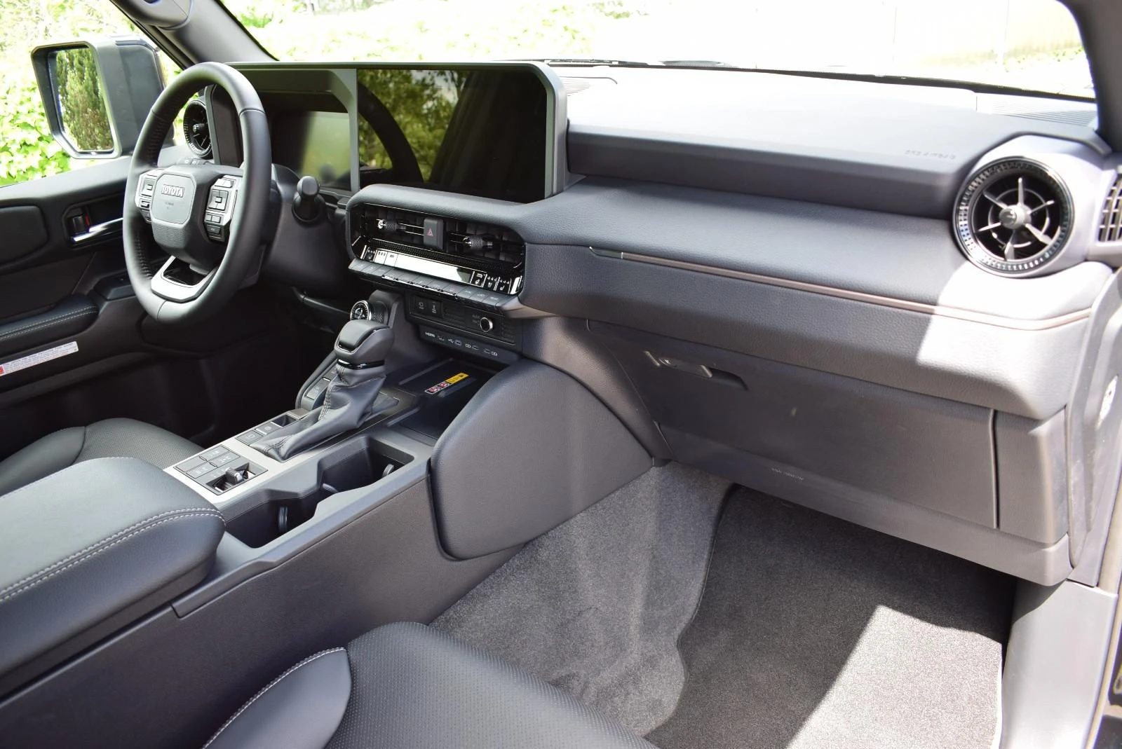 Toyota Land cruiser 250/2.8 D-4D/MILD HYBRID/EXECUTIVE/360/LED - изображение 10