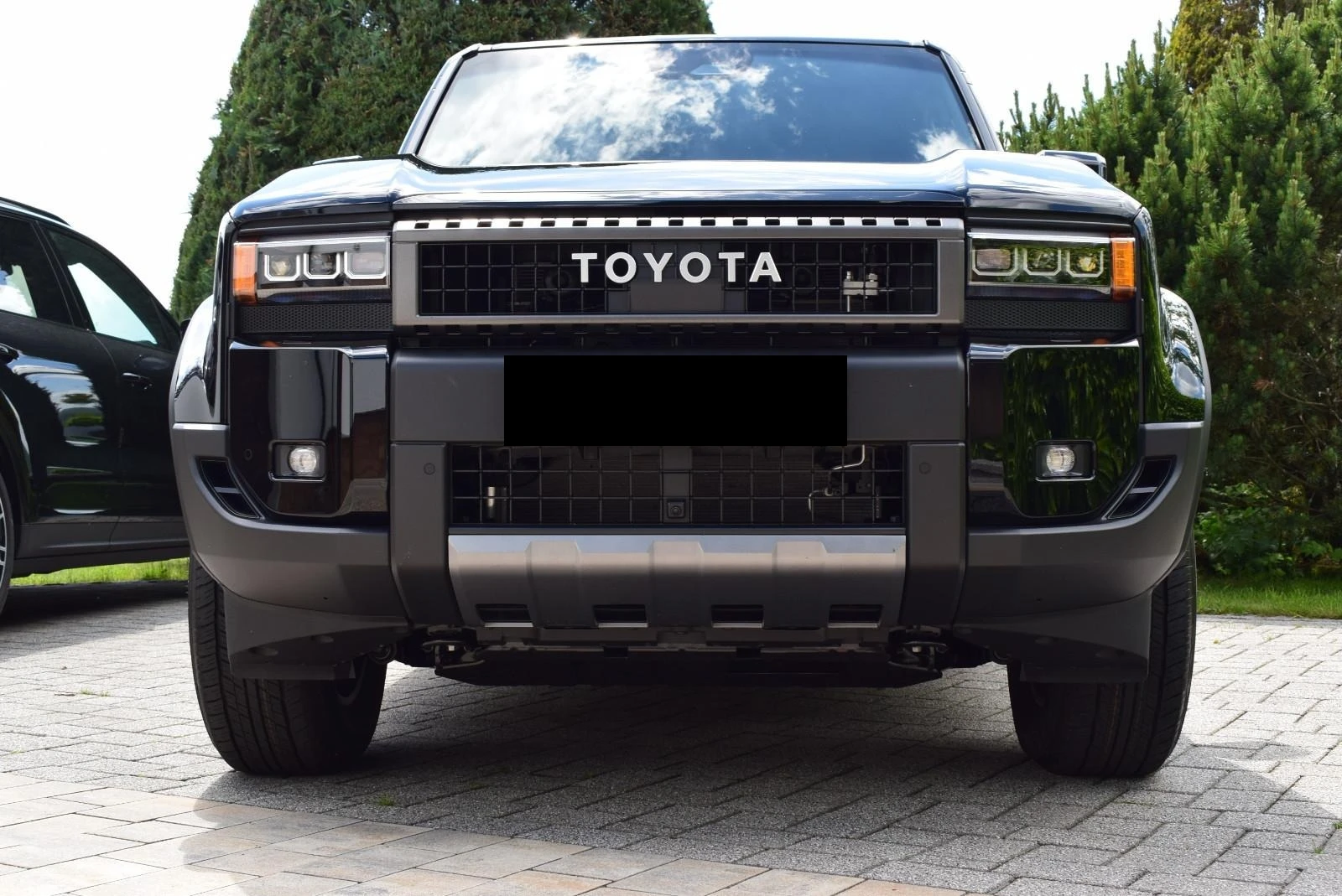 Toyota Land cruiser 250/2.8 D-4D/MILD HYBRID/EXECUTIVE/360/LED - изображение 2