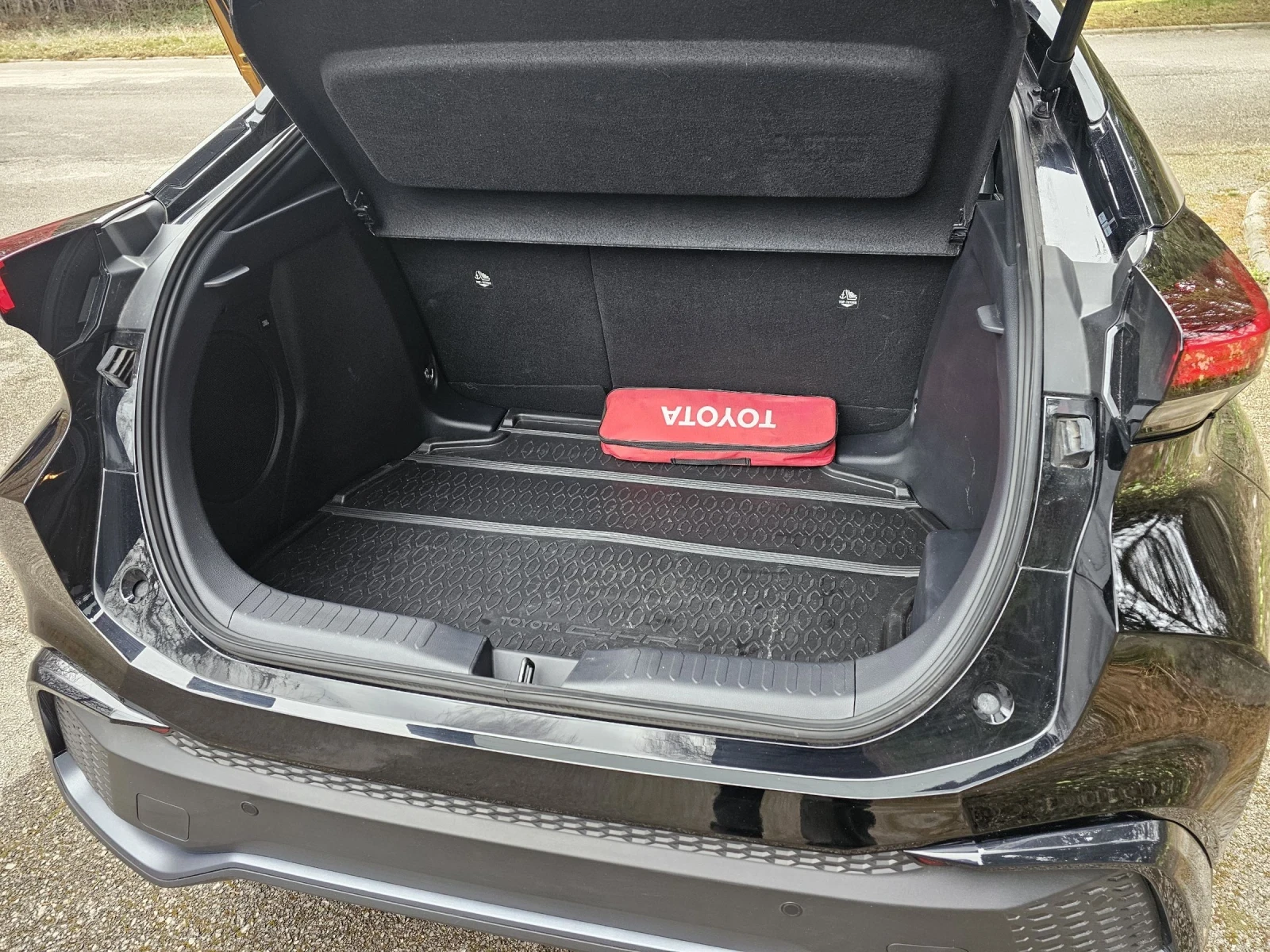 Toyota C-HR GR, снимка 10 - Автомобили и джипове - 53903638