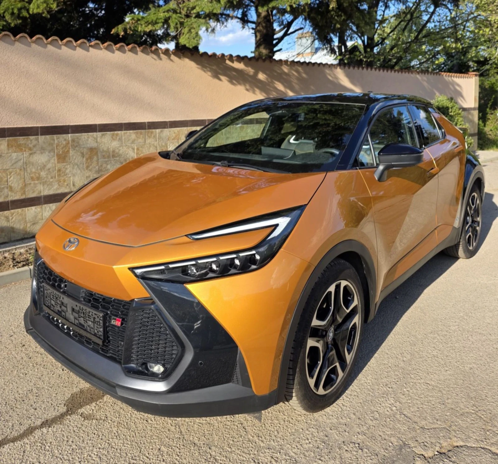 Toyota C-HR GR, снимка 15 - Автомобили и джипове - 53903638