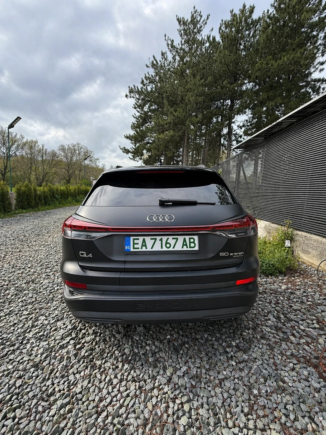 Audi Q4 50 e-tron quattro, снимка 4 - Автомобили и джипове - 54360334