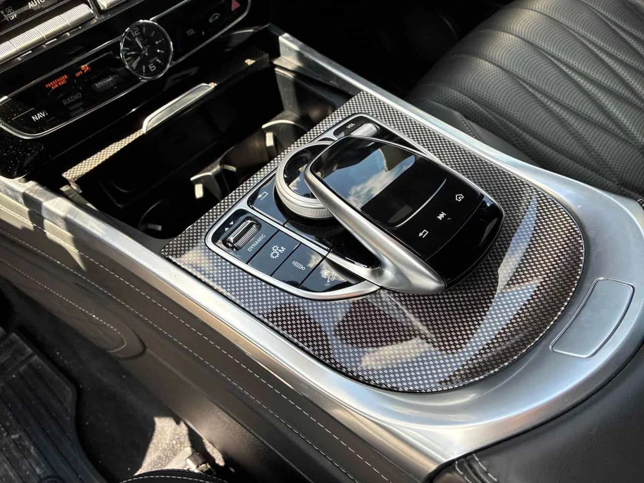 Mercedes-Benz G 63 AMG * CARFAX * АВТОКРЕДИТ БЕЗ ПЪРВОНАЧАЛНА ВНОСКА, снимка 16 - Автомобили и джипове - 54710286
