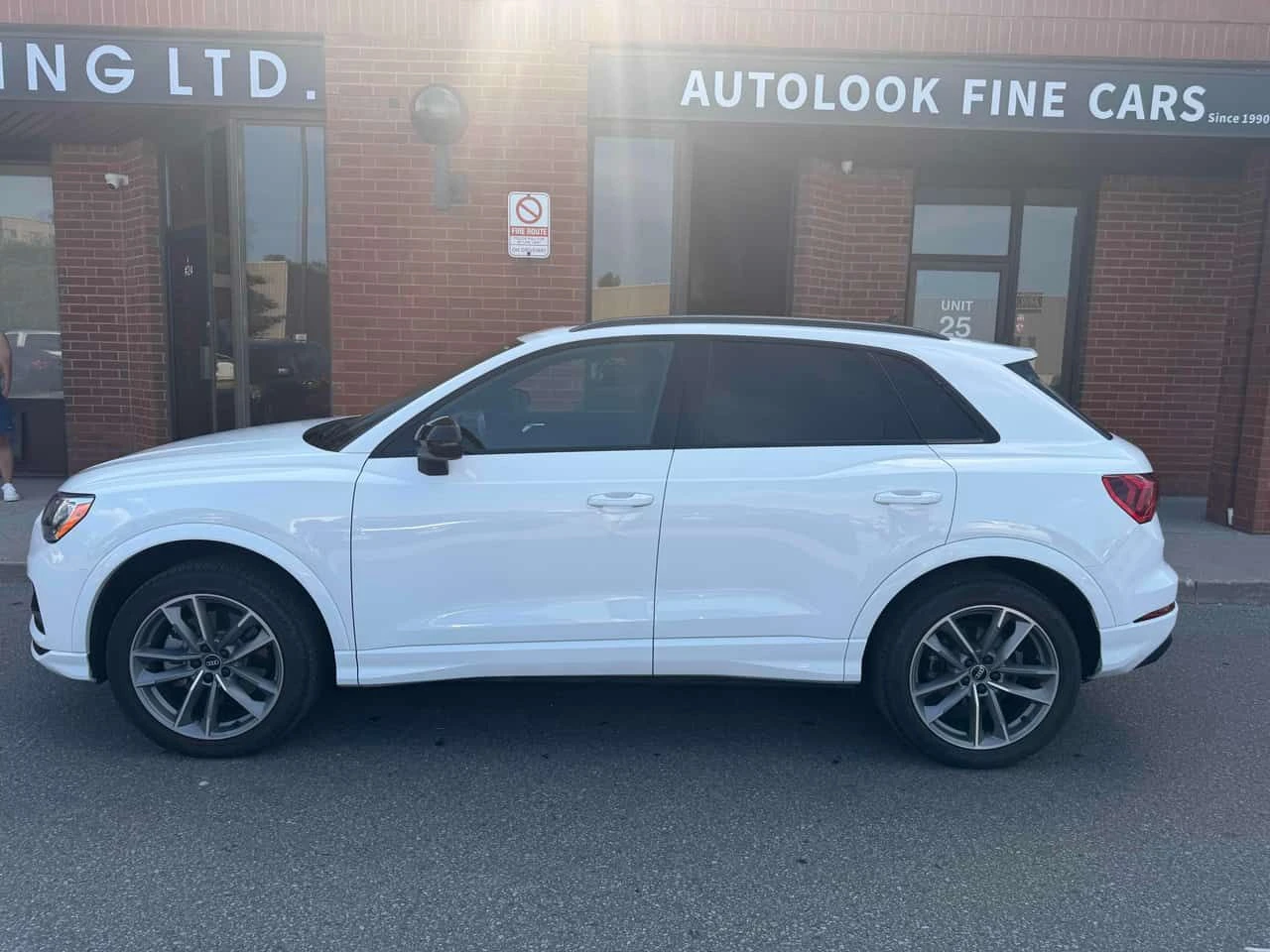Audi Q3  Komfort / DISTRONIC / CARFAX / ���������� | Mobile.bg � ����������� 2