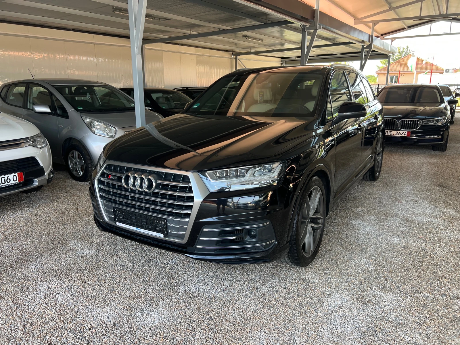 Audi SQ7 Германия перфект, снимка 2 - Автомобили и джипове - 55965890