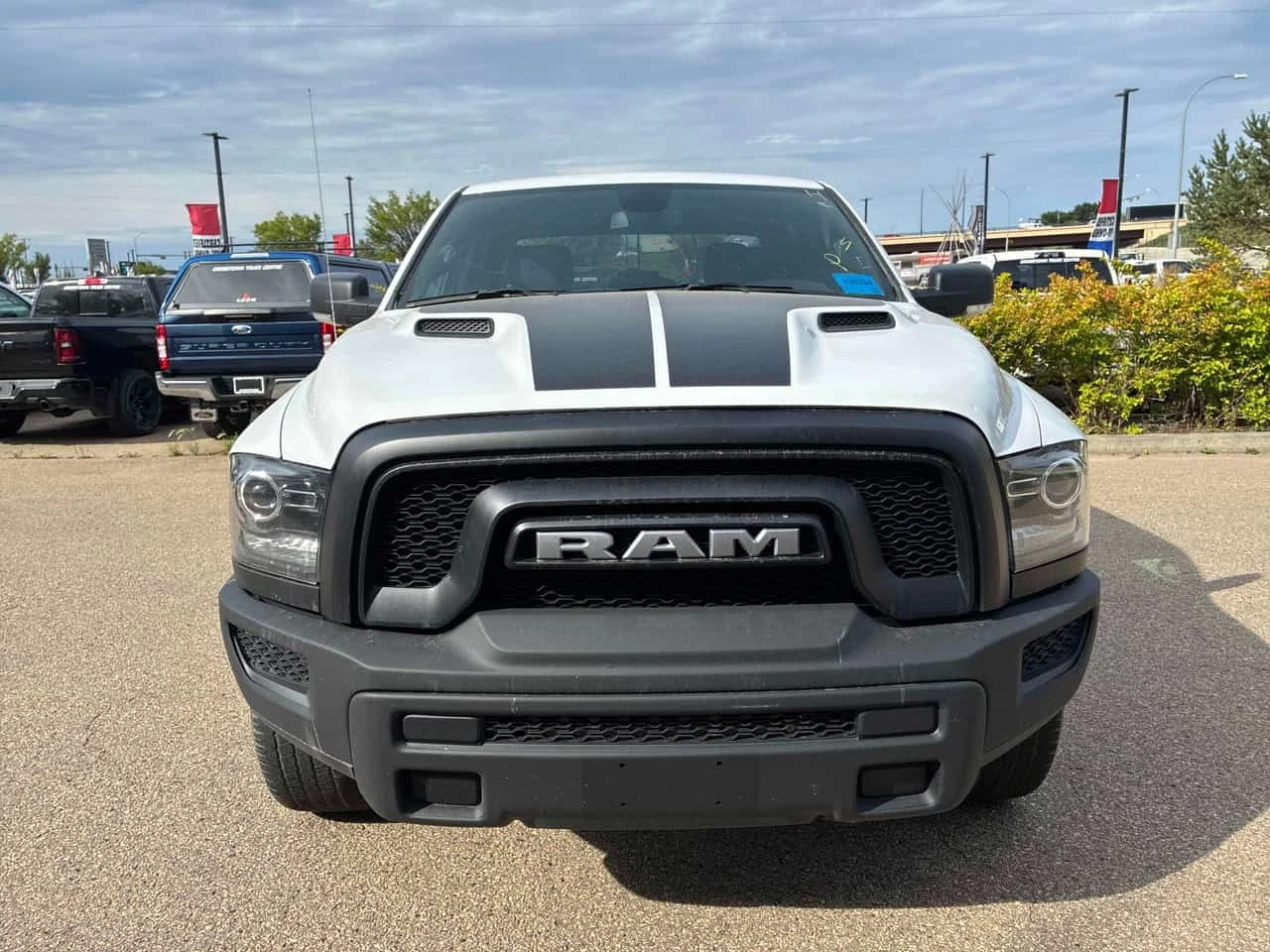 Dodge RAM 1500 * WARLOCK * 5.7 HEMI * CARFAX * , снимка 2 - Автомобили и джипове - 56365338