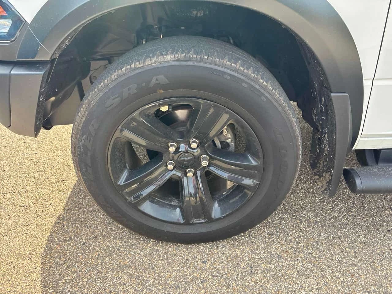 Dodge RAM 1500 * WARLOCK * 5.7 HEMI * CARFAX * , снимка 6 - Автомобили и джипове - 56365338