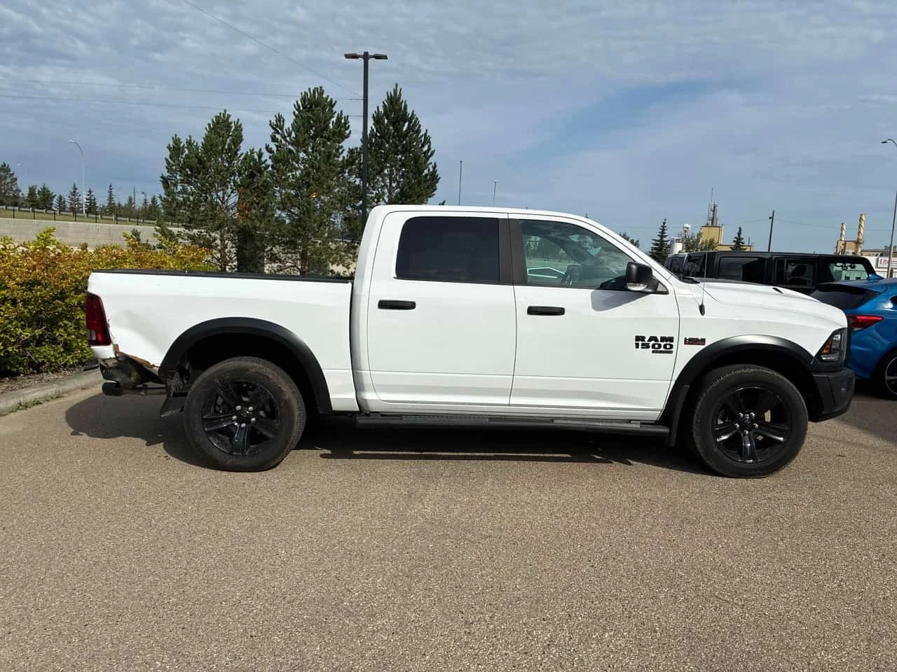 Dodge RAM 1500 * WARLOCK * 5.7 HEMI * CARFAX * , снимка 3 - Автомобили и джипове - 56365338