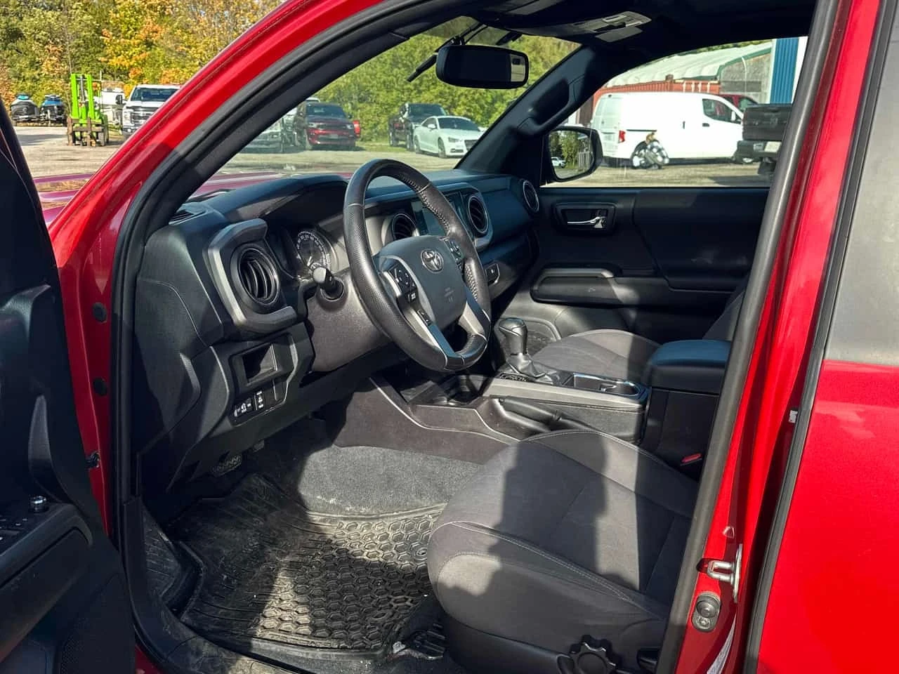 Toyota Tacoma * SR5 * CARFAX * ����������� | Mobile.bg � ����������� 5