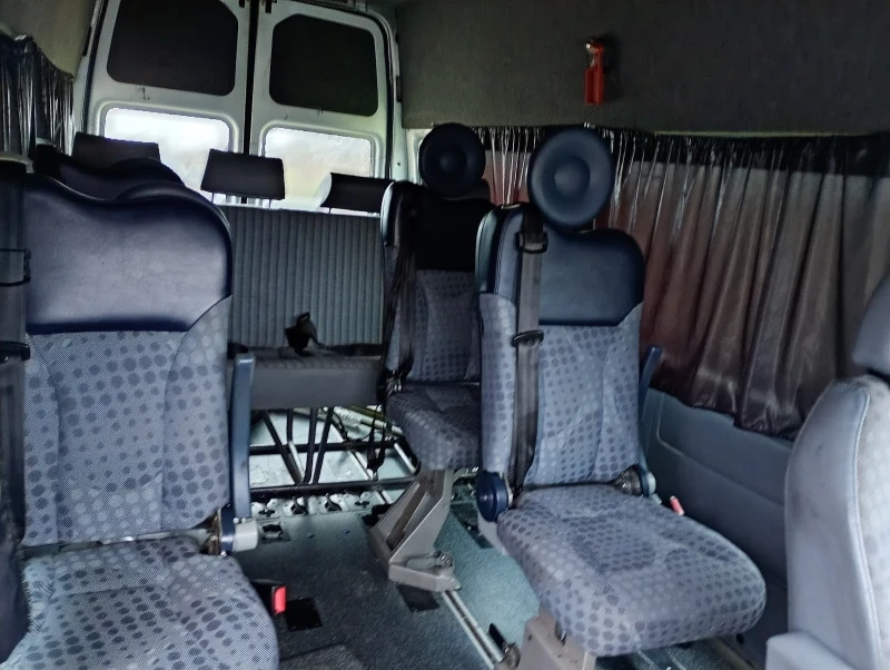 Ford Transit 2.2 TDCI 110kc, снимка 13 - Бусове и автобуси - 53514397