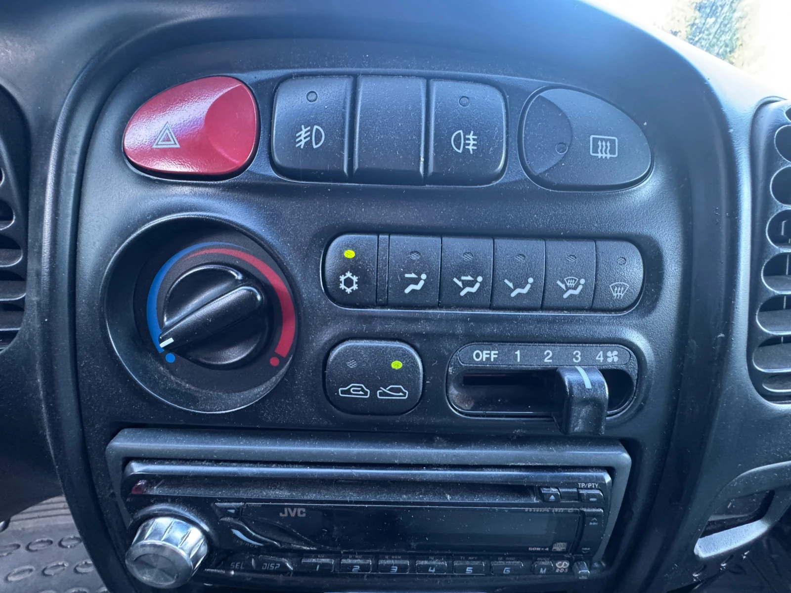 Hyundai H1 9 места* Климатик - изображение 10