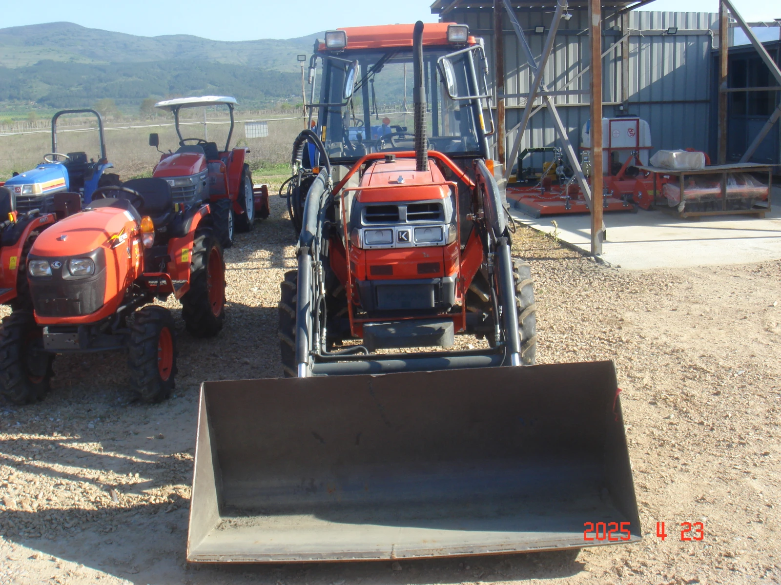 Трактор Kubota СКАЙТРАК - изображение 2