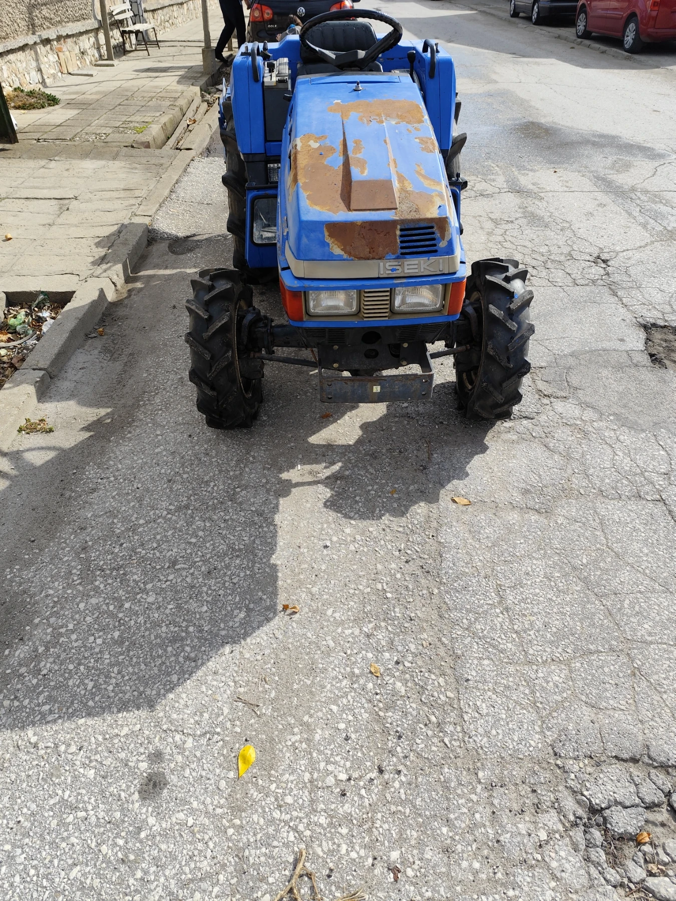 Трактор ISEKI, снимка 6 - Селскостопанска техника - 53877858