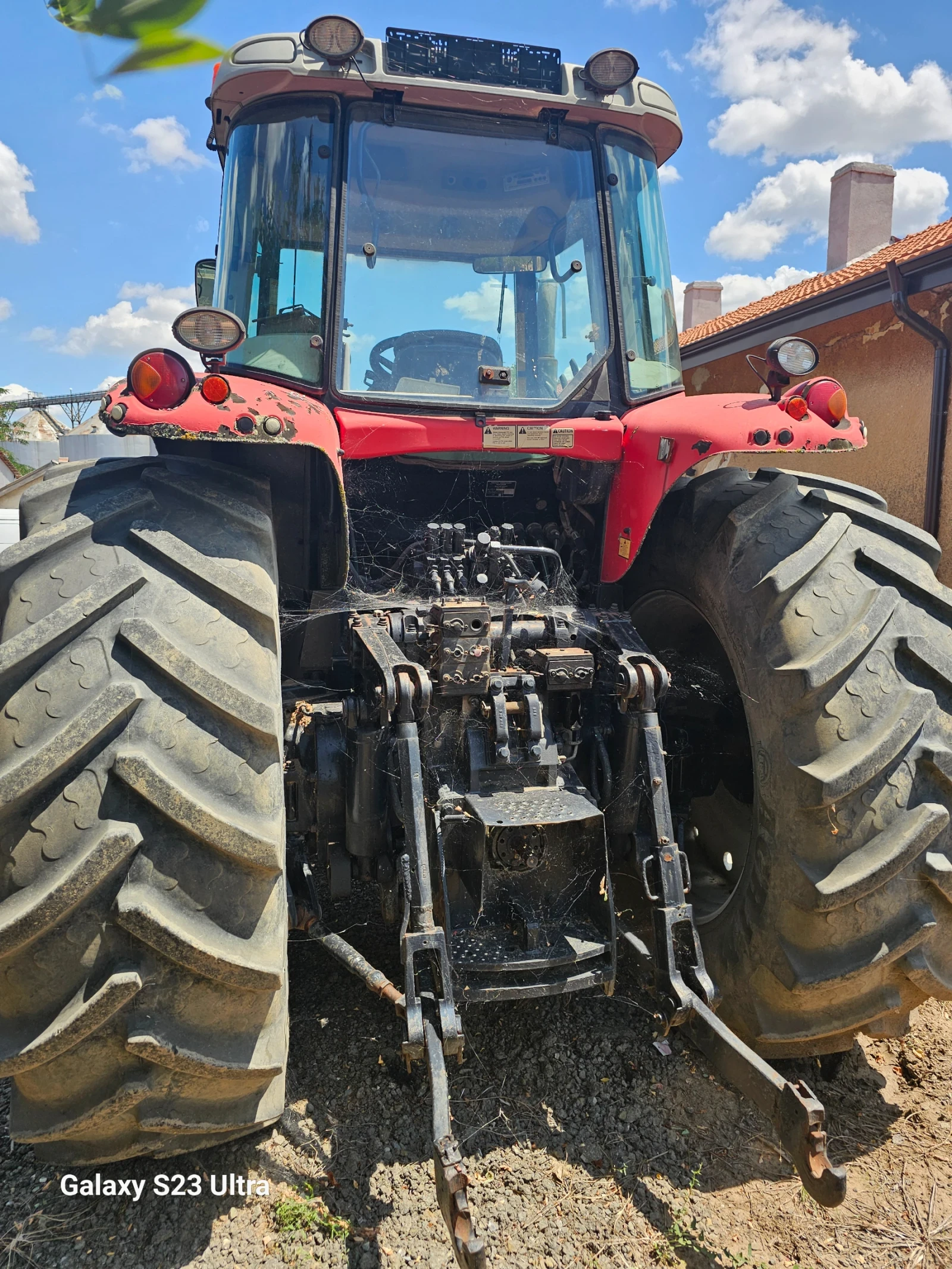 Трактор Massey, снимка 2 - Селскостопанска техника - 55391681