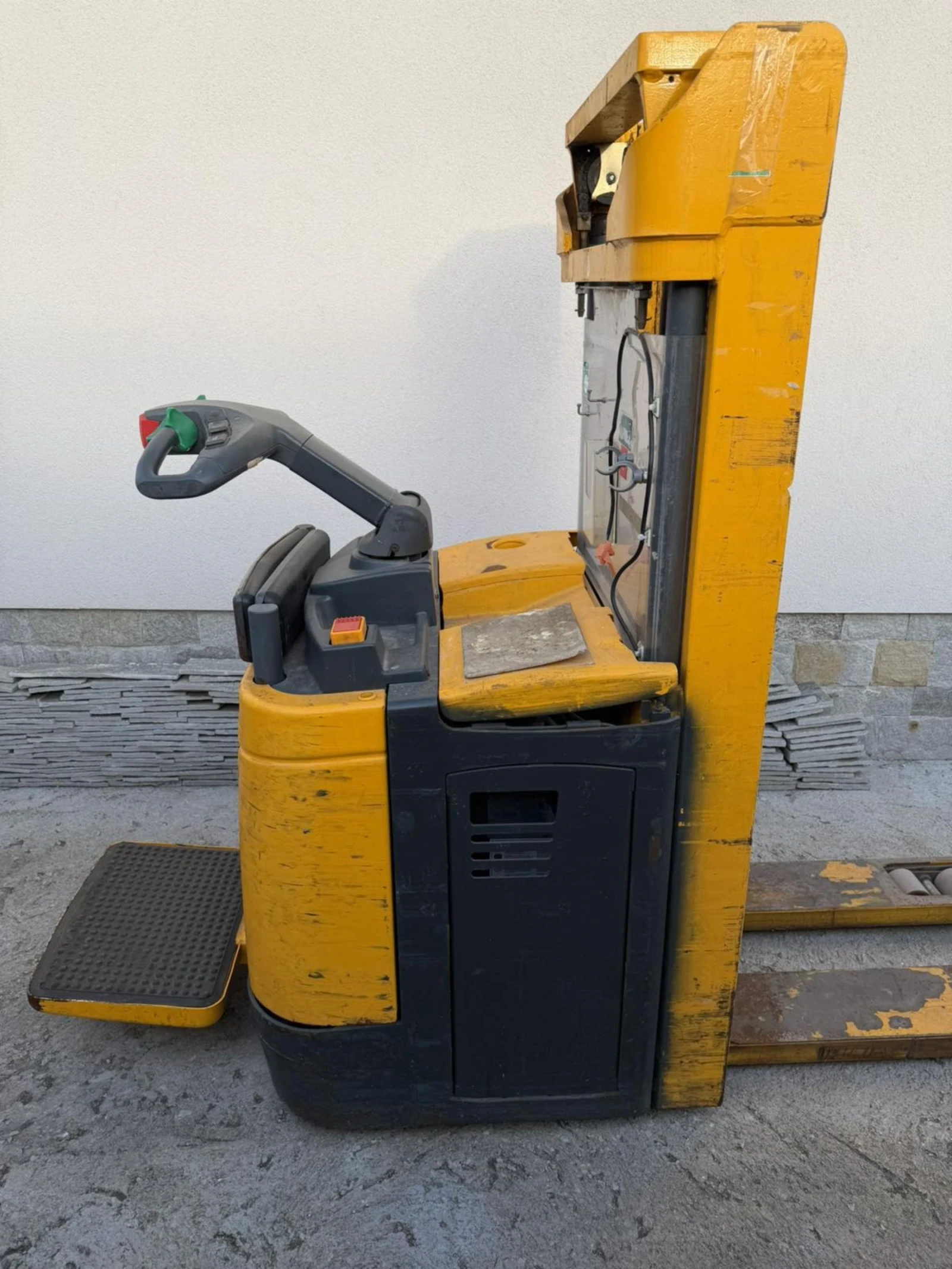 Електрокар Hyster, снимка 7 - Индустриална техника - 54268187