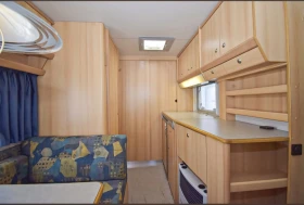 Каравана Knaus, снимка 8