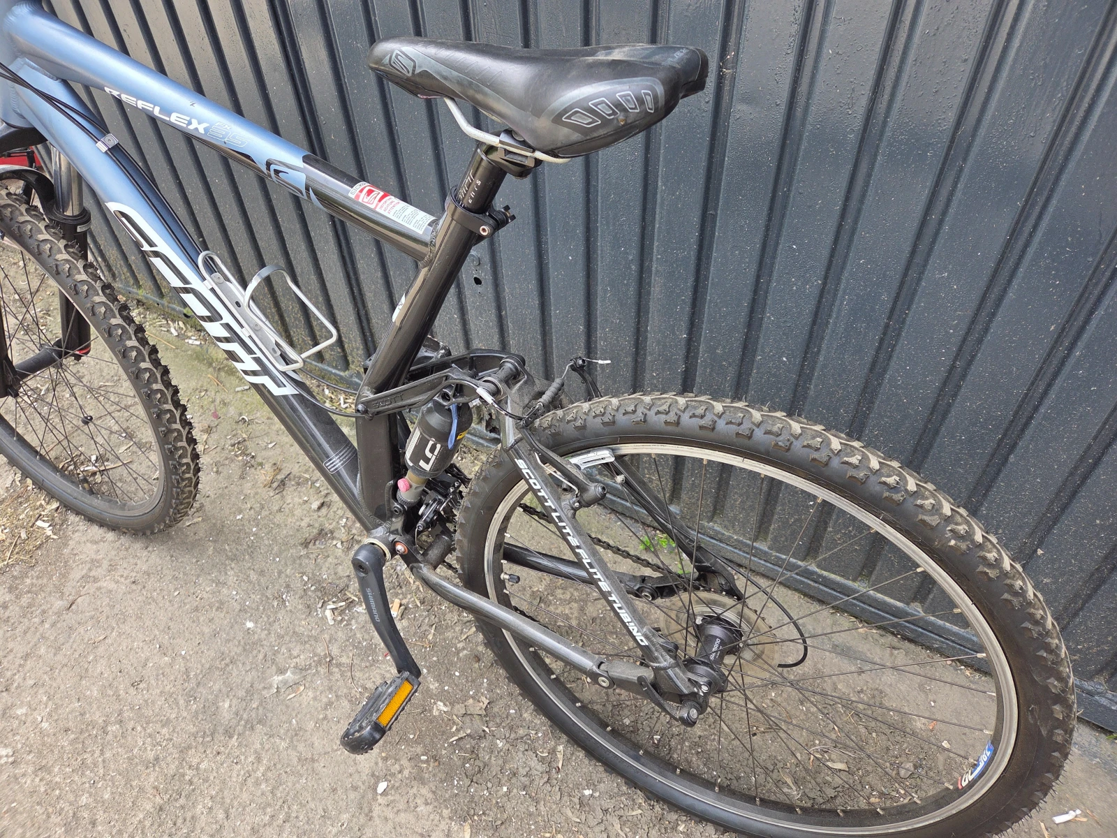 ������� Schinora | Mobile.bg � ����������� 3