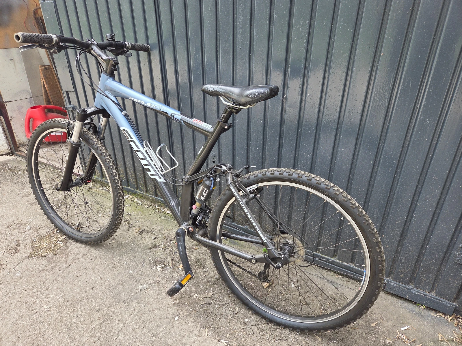 ������� Schinora | Mobile.bg � ����������� 2