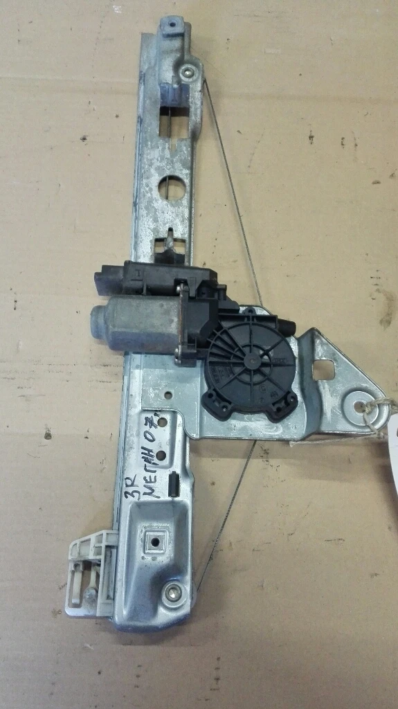 Ел машинка стъкло задна дясна (стъклоповдигач) Рено Меган 1.9дци